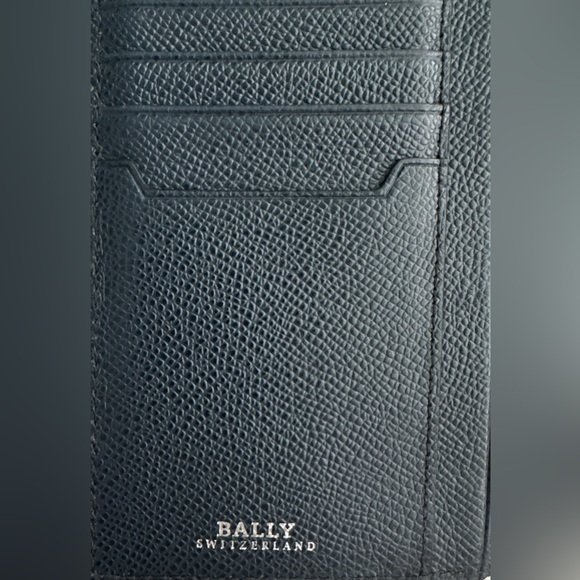 NWOT BALLY Mialiro Black Leather Embossed Wallet - Picture 5 of 13